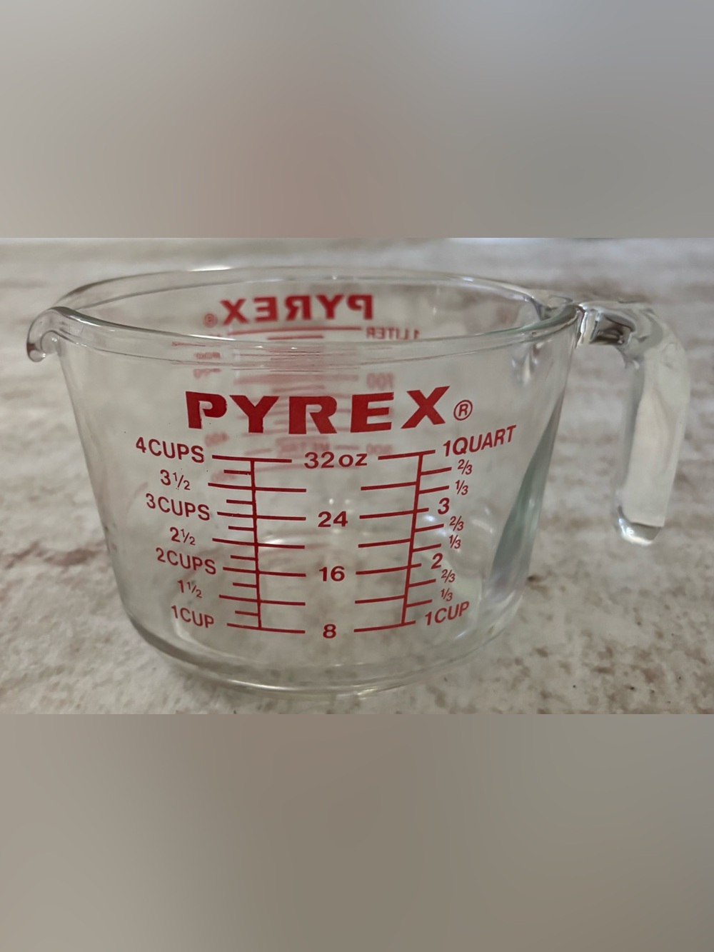 Vintage Pyrex Glass Measuring Cup‎ 4-Cup 1 Quart 1000ml 1 Liter CAPS Red Letters